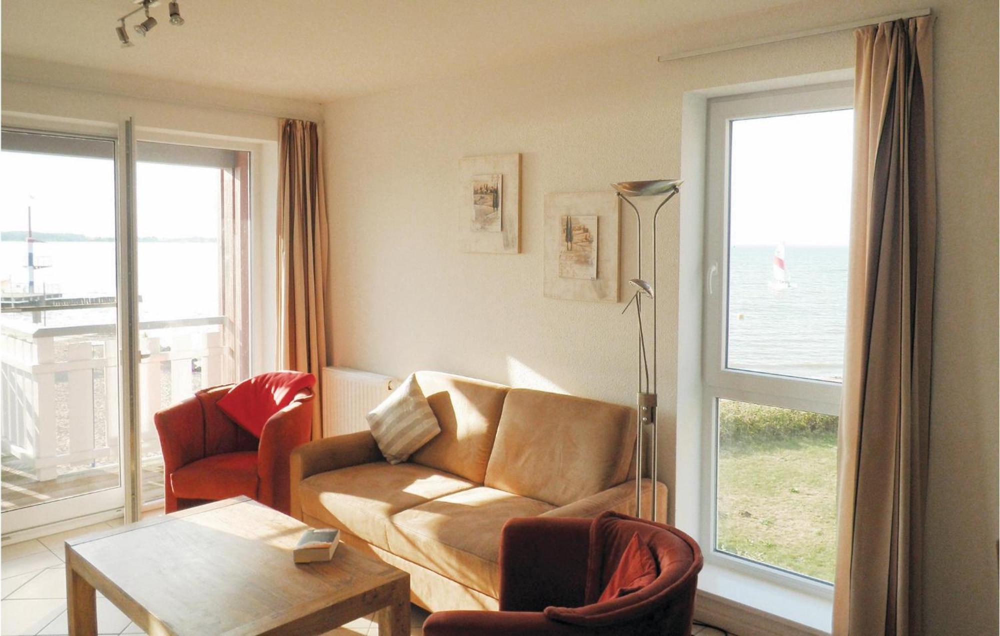 Pet Friendly Apartment In Rechlin With Kitchen Dış mekan fotoğraf